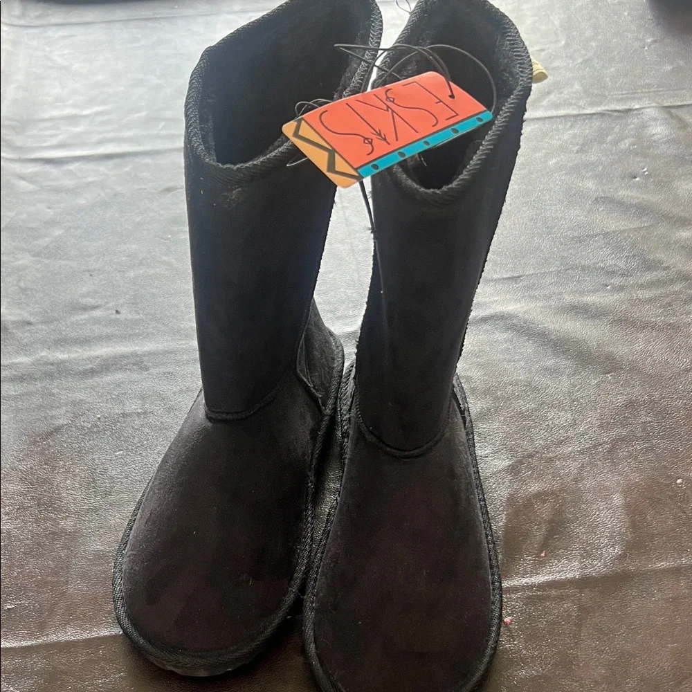 Elegant Black‎ Winter & Rain Boots for Women